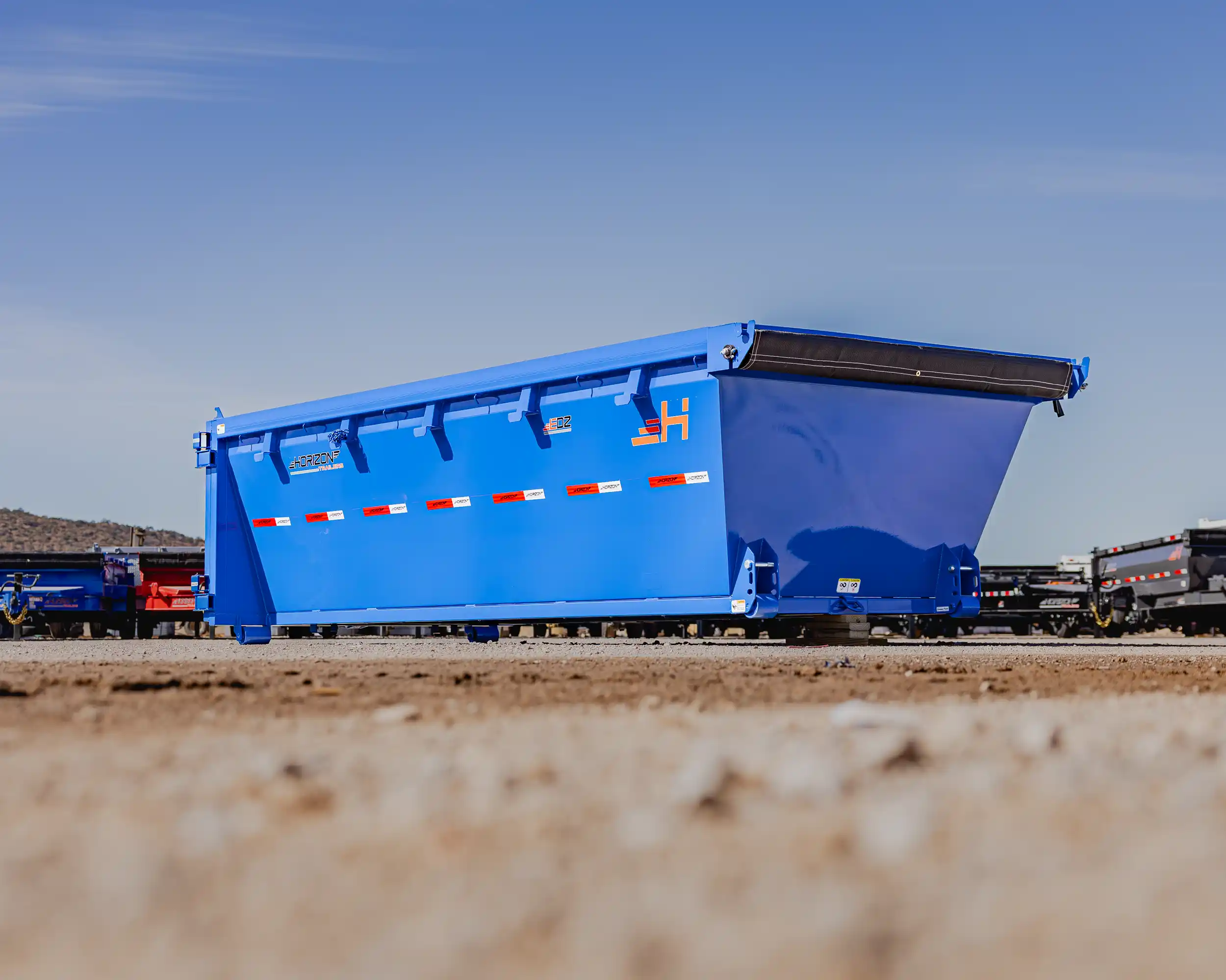 horizon trailers img